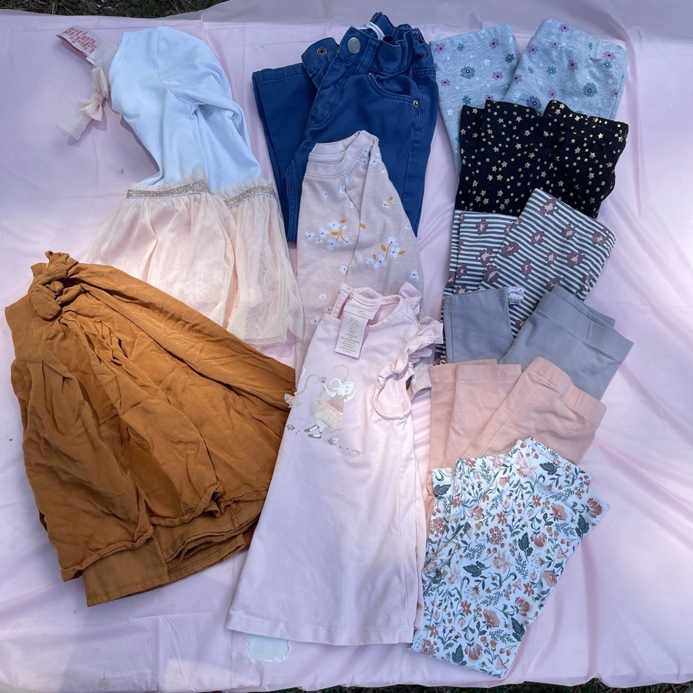 BUNDLE of Toddler Girl Clothes - 24 months!